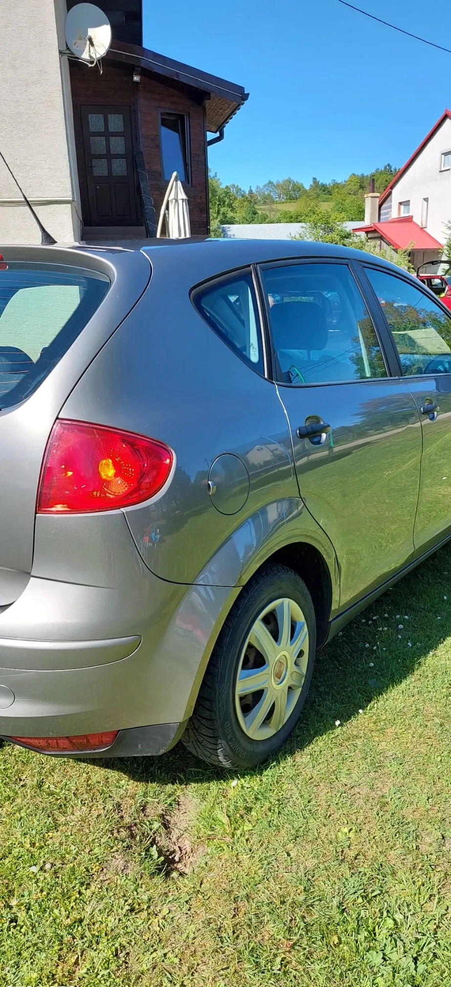 Seat Altea cena 8100 przebieg: 274736, rok produkcji 2004 z Gorlice małe 121